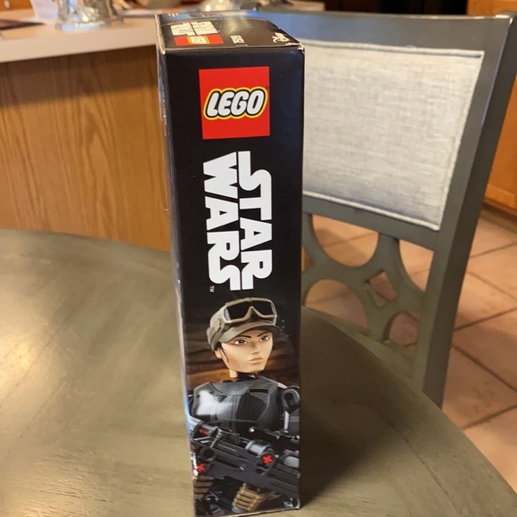 NIB LEGO Star Wars Jyn Erso 75119 Star Wars Toy - Picture 3 of 4